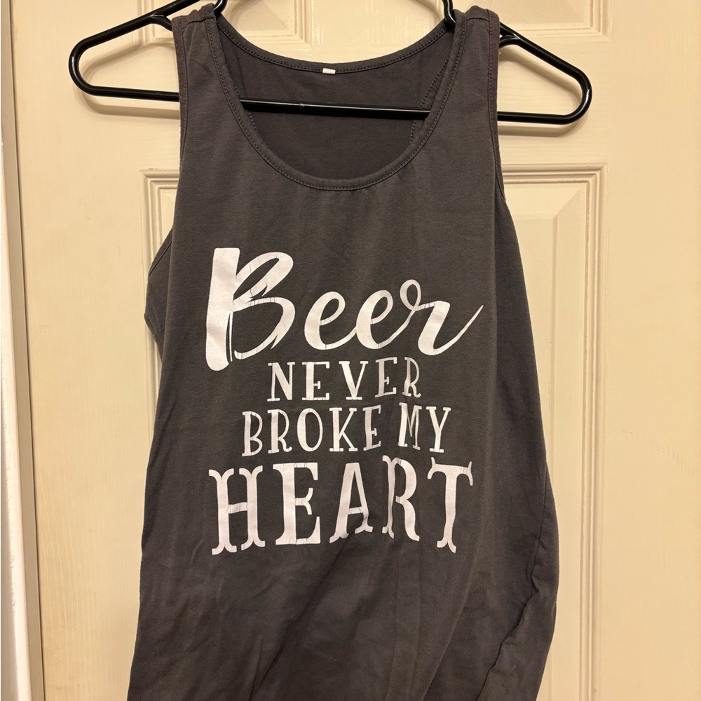 Gray Sleeveless Top with White Print